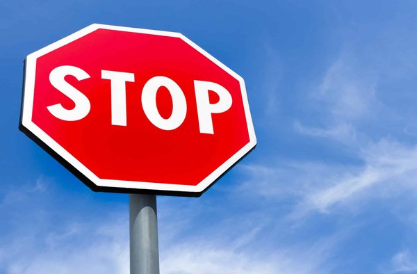 Quelles sont les normes pour la mise en place pour une signalétique de sécurité au travail ?